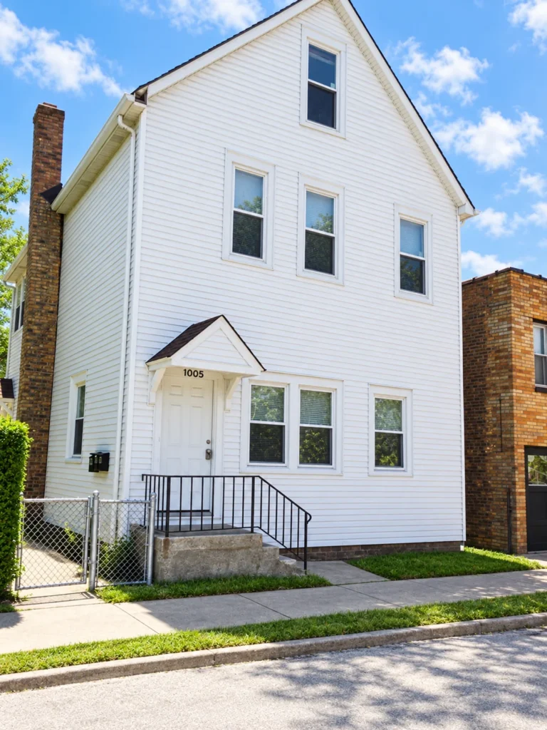 1005 14th, North Chicago, Illinois, owned and rented by Castlewood Properties.