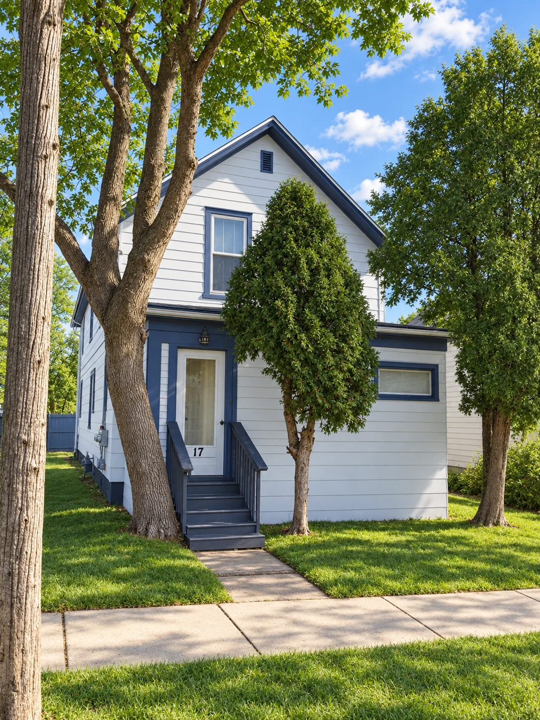 17 Jefferson Avenue, Waukegan