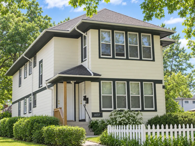 1837 Lincoln, North Chicago, Illinois, a Castlewood Properties rental property.
