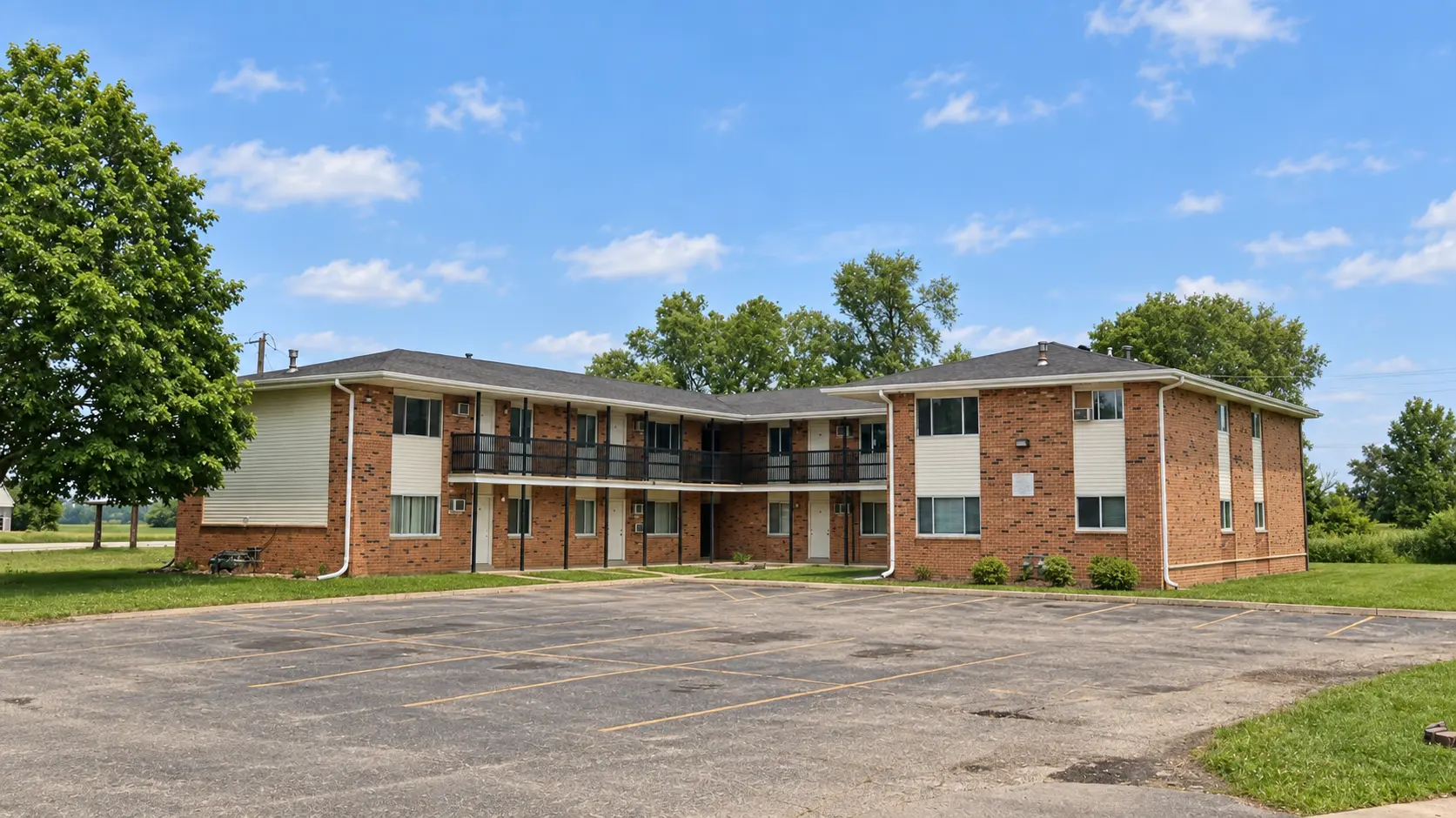 2779 Cooper Drive, Kankakee, Illinois. A Castlewood Properties rental building.