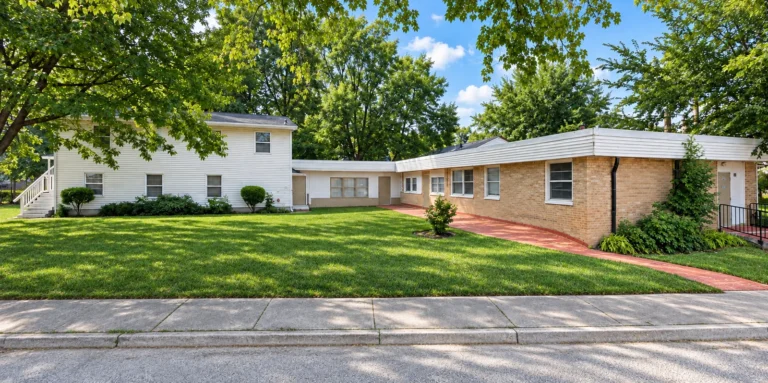 642 MLK, Waukegan, Illinois. A Castlewood Properties rental building.