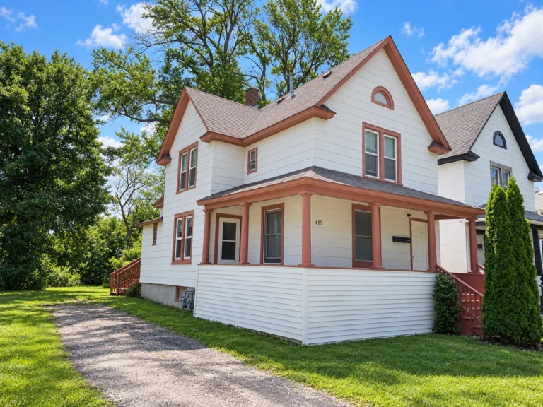 659 MLK, Waukegan, Illinois, owned and rented by Castlewood Properties.